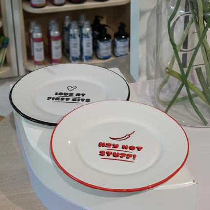 Plate - Hey Hot Stuff!