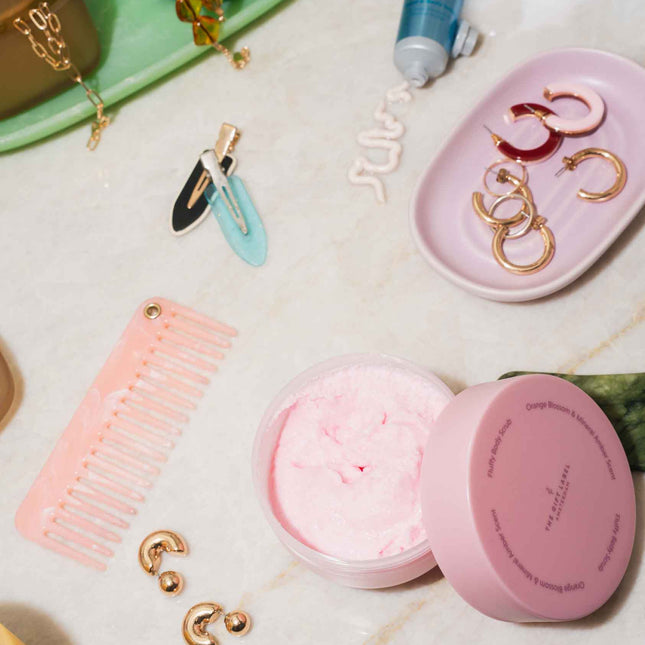 Fluffy Scrub 200gr - STUDIO - Hugs &amp; Kisses