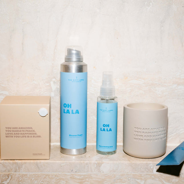 Body &amp; Clothing Spray 100ml - STUDIO - Oh La La
