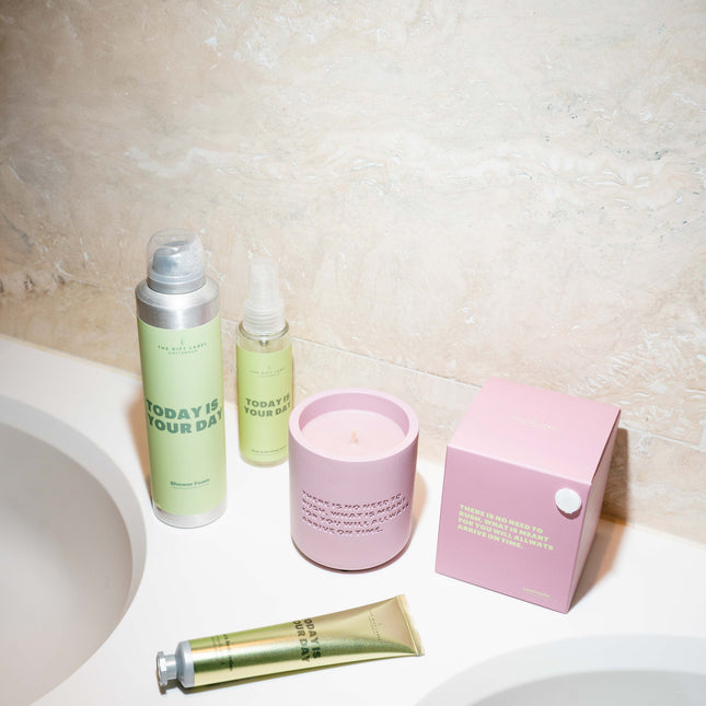 Shower Foam 200ml - STUDIO - Today Is Your Day
