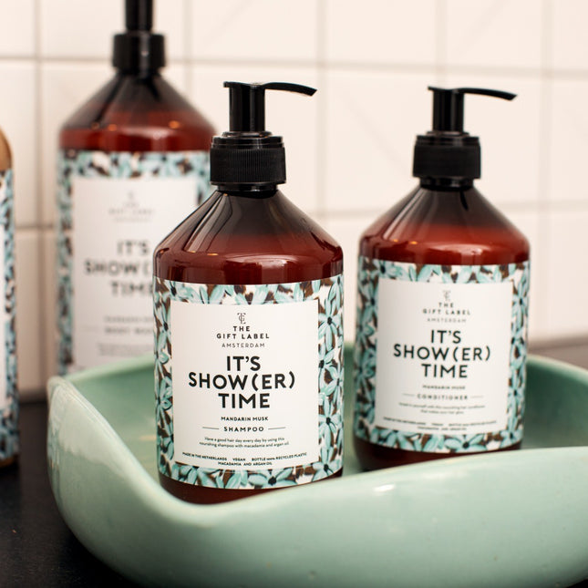 The Gift Label Conditioner - It's show(er) time