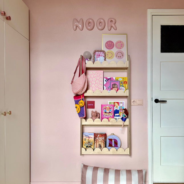 The Gift Label Wall Letter - B - Pink