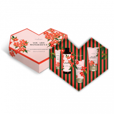 Gift for her
Gifts for her 
Birthday women
Birthday gift women
Luxury gift box
Gift box for her
Gift set
Mother’s day
Valentine gift
Valentine's day