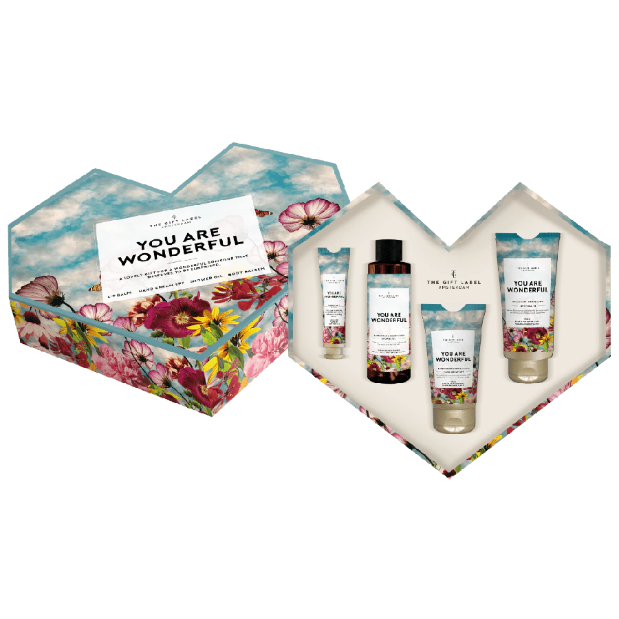 HEART SHAPED GIFT BOX - YOU ARE WONDERFUL
